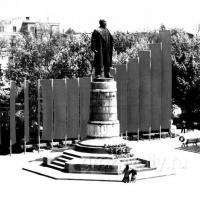 1922 . .   -.